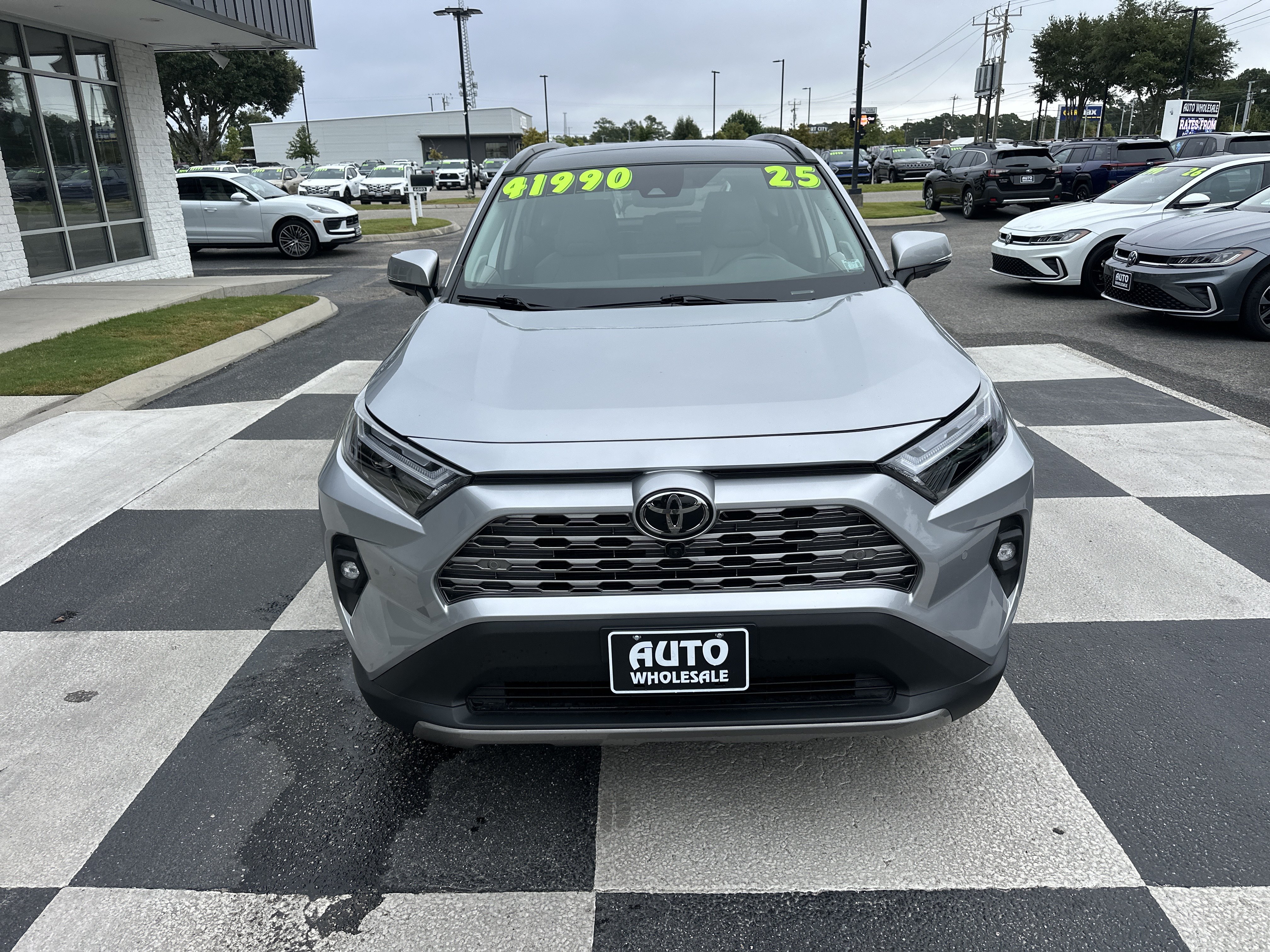 Used 2025 Toyota RAV4 Limited w/ Advanced Technology Package AWD/4WD image 2