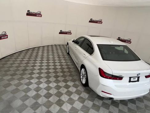 Used 2024 BMW 330e xDrive image 17