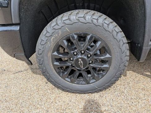 New 2026 Chevrolet Silverado 2500 LT w/ Trail Boss Package image 10