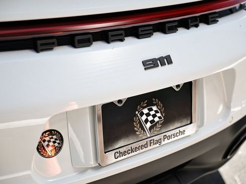 Used 2024 Porsche 911 Carrera T image 15