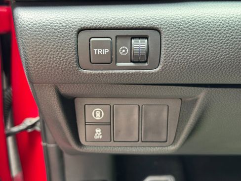 Used 2019 Honda Accord Sport image 16