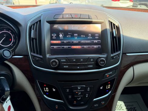 Used 2016 Buick Regal AWD image 19