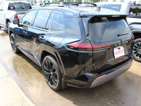 Used 2026 Toyota RAV4 XSE w/ Panoramic Sun Roof Package AWD/4WD image 6