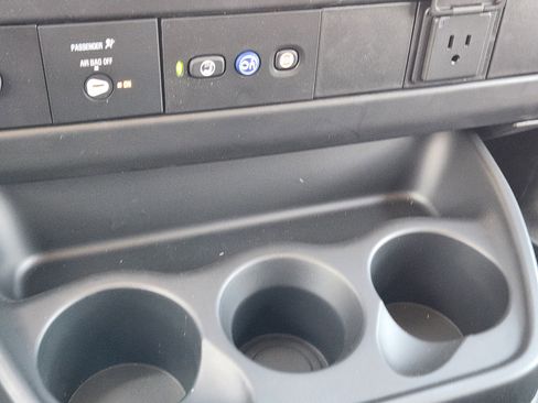 New 2025 GMC Savana 2500 Extended w/ Driver Convenience Package image 16