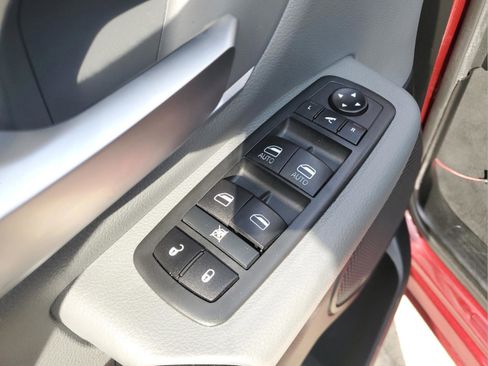 Used 2020 RAM 1500 Big Horn AWD/4WD image 13
