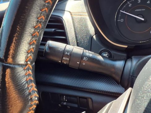 Used 2021 Subaru Crosstrek 2.0i Premium w/ Popular Package #2 image 11