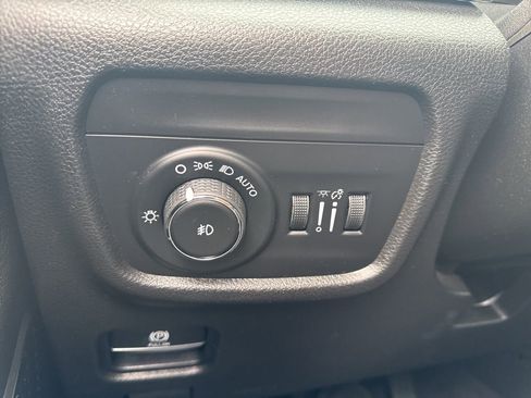 Used 2021 Jeep Grand Cherokee L Limited w/ Trailer Tow Group (B) AWD/4WD image 28