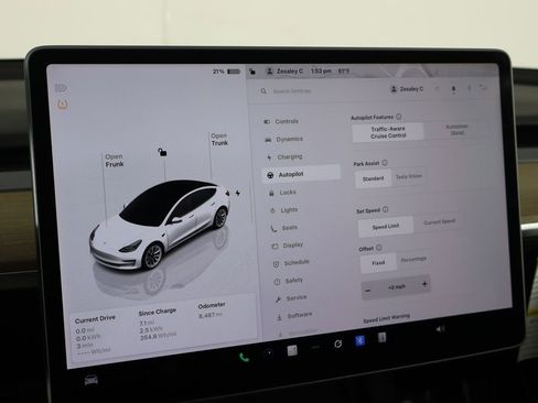 Used 2022 Tesla Model 3 image 29