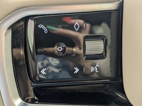 Used 2021 Land Rover Range Rover Velar R-Dynamic S AWD/4WD image 16