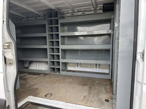 Used 2016 Mercedes-Benz Sprinter 2500 image 11