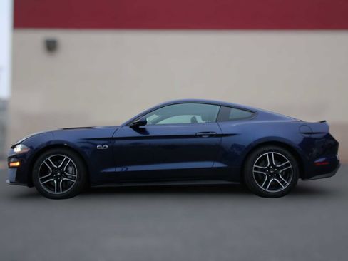 Used 2019 Ford Mustang GT image 18