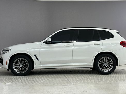 Used 2019 BMW X3 sDrive30i w/ M Sport Package 2 RWD image 2