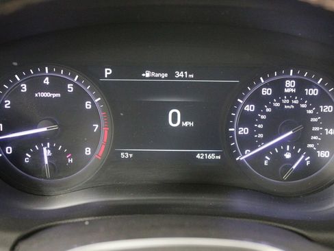 Used 2019 Genesis G80 3.3T Sport image 32