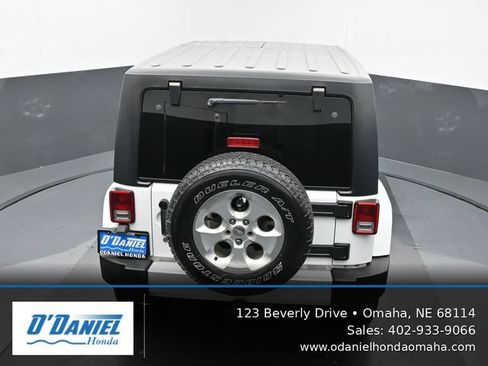 Used 2013 Jeep Wrangler Unlimited Sahara w/ Trailer Tow Group AWD/4WD image 17