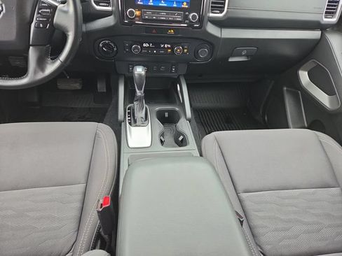 Used 2023 Nissan Frontier SV w/ SV Convenience Package AWD/4WD image 39