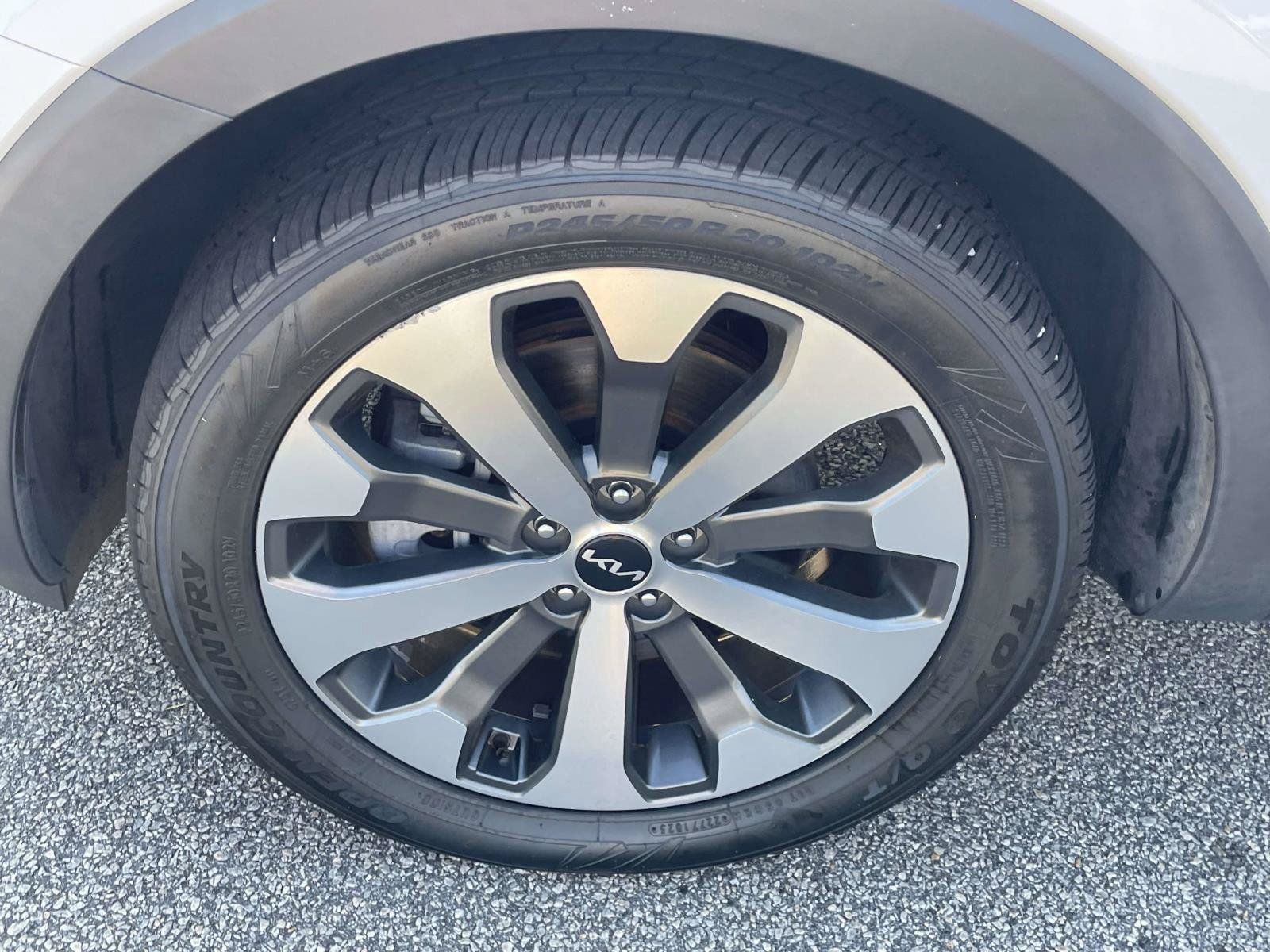 Used 2022 Kia Telluride S AWD/4WD image 9