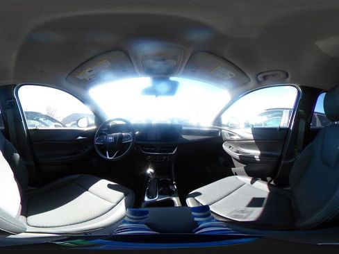 Used 2025 Buick Encore GX Preferred image 39