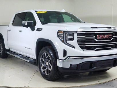 New 2026 GMC Sierra 1500 SLT w/ SLT Premium Package