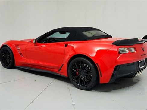 Used 2016 Chevrolet Corvette Z06 w/ 2LZ Preferred Equipment Group image 3