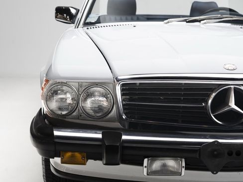 Used 1988 Mercedes-Benz 560 SL image 52