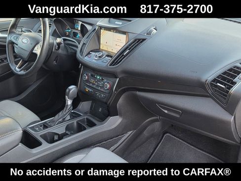 Used 2017 Ford Escape Titanium image 31