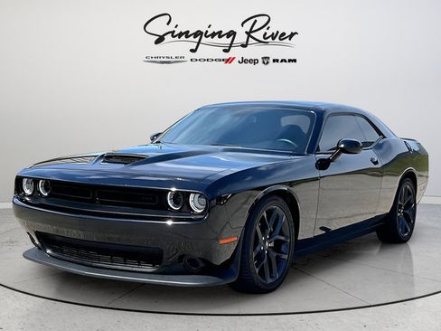 Used 2023 Dodge Challenger GT w/ Blacktop Package RWD image 3