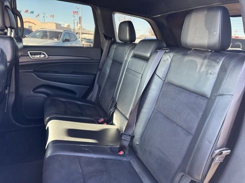 Used 2022 Jeep Grand Cherokee Laredo X image 13