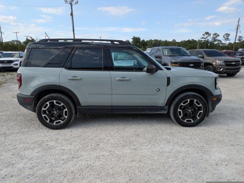 Certified 2023 Ford Bronco Sport Outer Banks w/ Tech Package AWD/4WD image 3