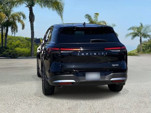 Certified 2026 INFINITI QX60 Pure w/ Cargo Package FWD image 4