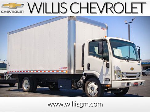 Used 2024 Chevrolet Low Cab Forward 5500XD RWD image 1