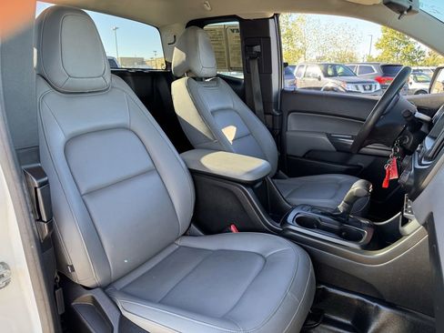 Used 2019 Chevrolet Colorado W/T w/ WT Convenience Package image 15