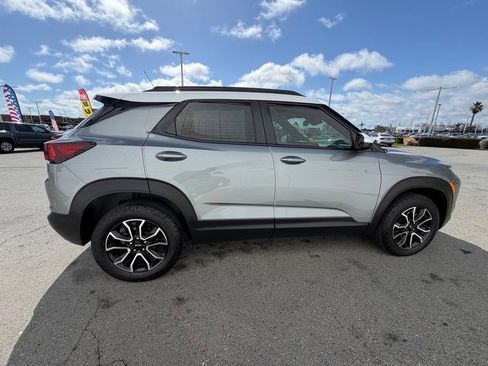Used 2024 Chevrolet TrailBlazer ACTIV w/ Convenience Package AWD/4WD image 7