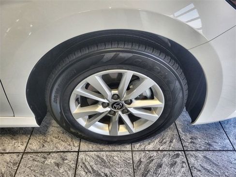 Certified 2025 Toyota Camry LE image 10