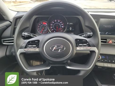 Used 2023 Hyundai Elantra SEL w/ Cargo Package image 21