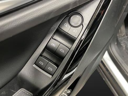 New 2026 Chevrolet Equinox LT w/ Convenience Package II AWD/4WD image 21