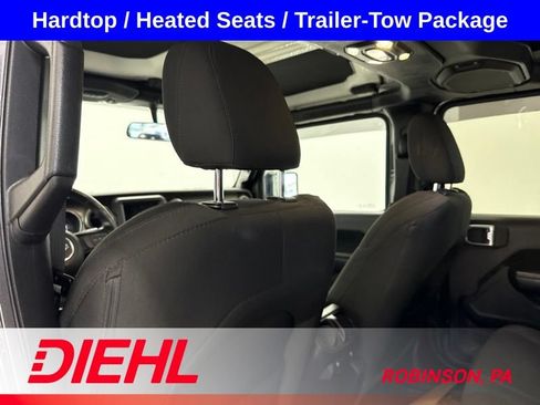 Used 2020 Jeep Gladiator Sport w/ Quick Order Package 24S AWD/4WD image 18