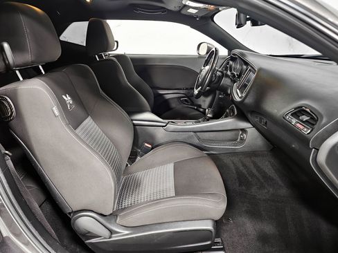 Used 2021 Dodge Challenger R/T Scat Pack image 4