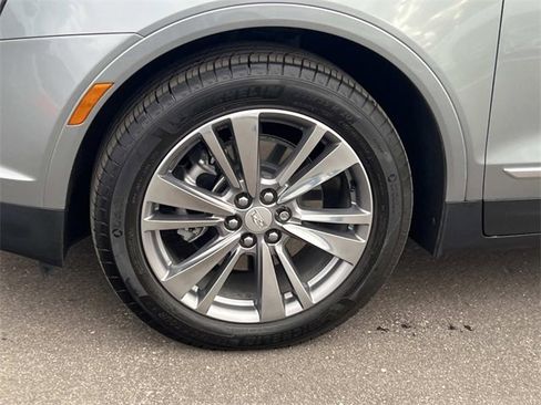 Certified 2025 Cadillac XT5 Premium Luxury image 31