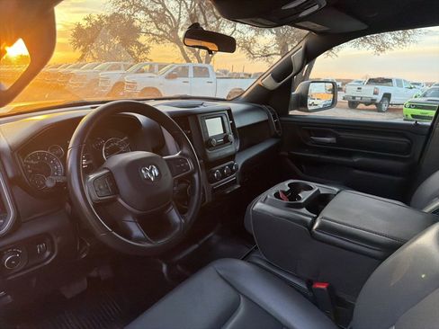 Used 2023 RAM 1500 Tradesman image 9