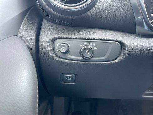 Certified 2022 Chevrolet Blazer LT image 17