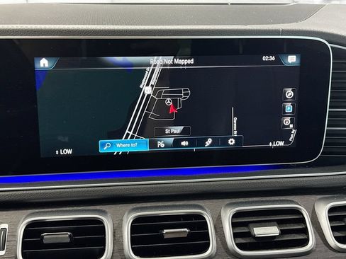 Used 2021 Mercedes-Benz GLS 450 4MATIC image 15