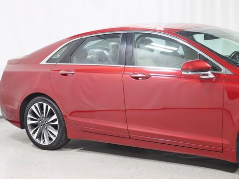 Used 2019 Lincoln MKZ Reserve image 3