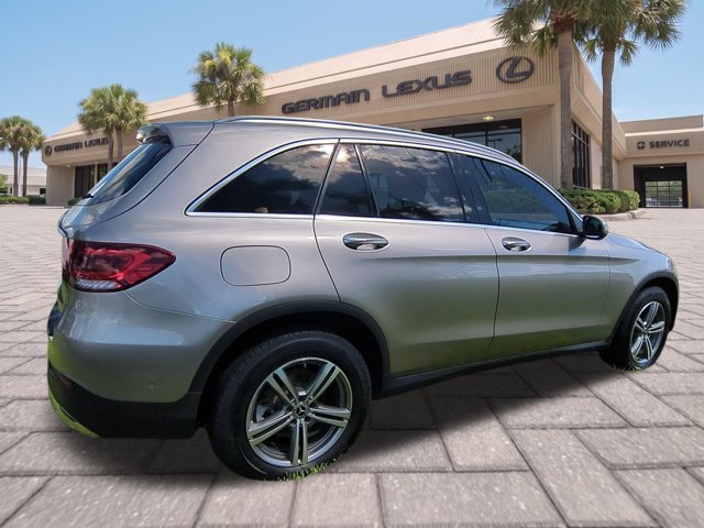Used 2022 Mercedes-Benz GLC 300 image 4
