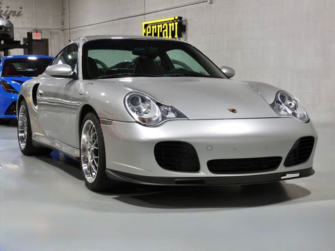 Used 2002 Porsche 911 Turbo AWD/4WD image 33