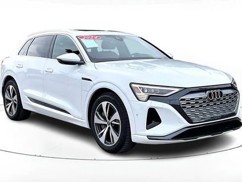 Certified 2024 Audi Q8 e-tron Premium Plus w/ Premium Plus Package image 1