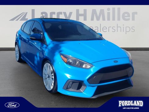 Used 2017 Ford Focus RS AWD/4WD image 7