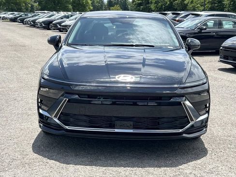New 2026 Hyundai Sonata SEL FWD image 2