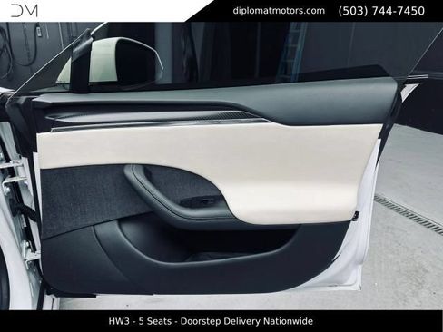 Used 2022 Tesla Model S Plaid AWD/4WD image 27