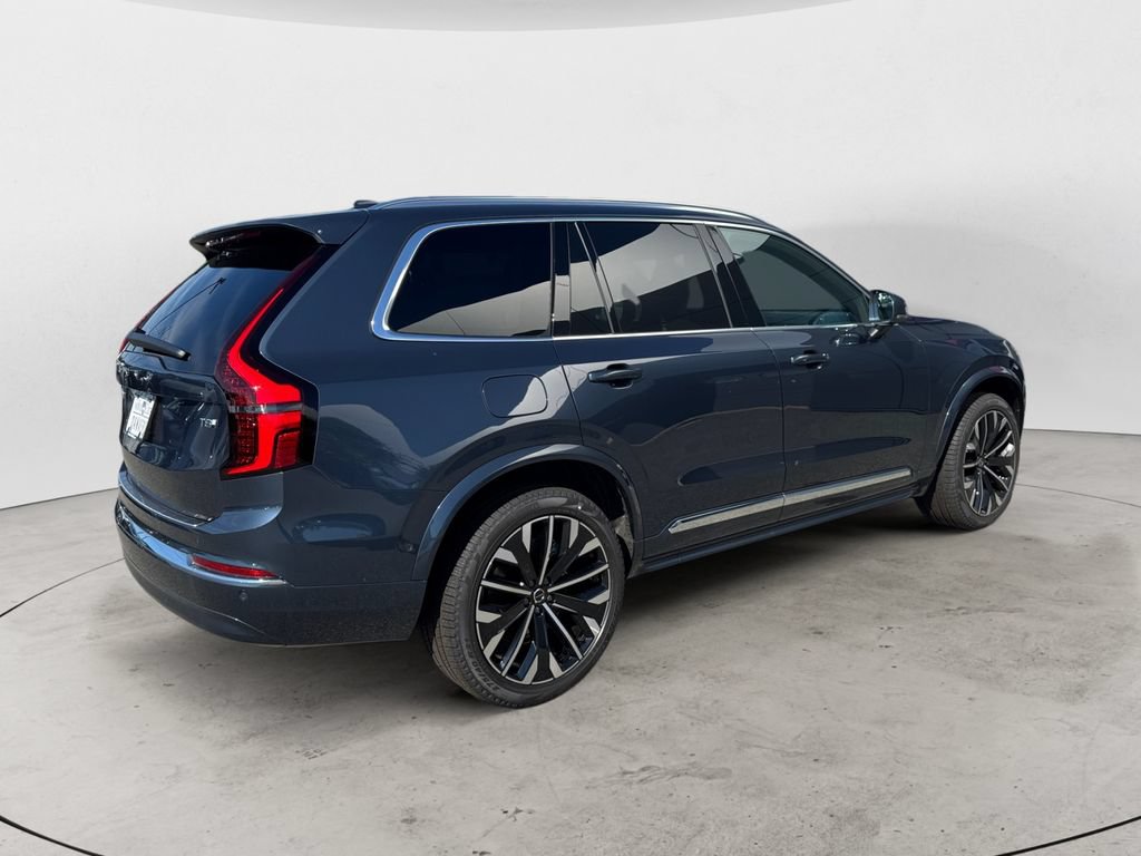 New 2026 Volvo XC90 T8 Plus w/ Protection Package Premier AWD/4WD image 7