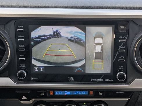 Used 2022 Toyota Tacoma Limited image 30